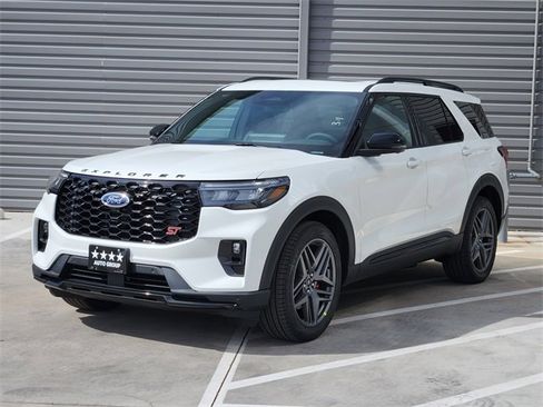 New 2026 Ford Explorer ST image 2