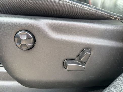 Used 2024 Dodge Durango GT image 14