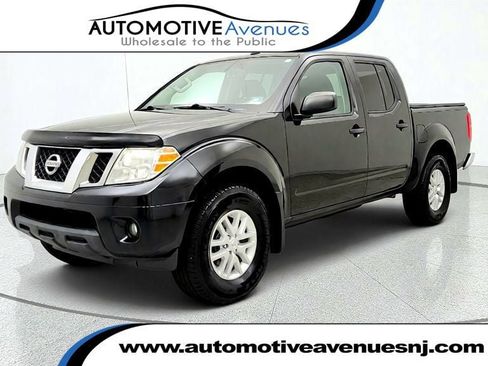 Used 2017 Nissan Frontier SV w/ SV Value Truck Package AWD/4WD image 1