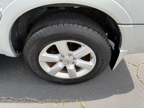 Used 2009 Nissan Titan LE w/ LE Max Utility Pkg RWD image 8