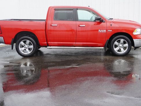 Used 2016 RAM 1500 Big Horn image 2