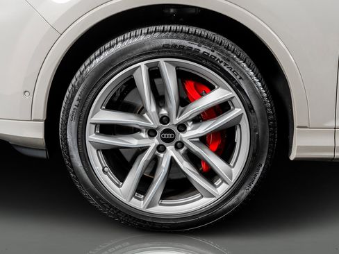 Used 2025 Audi SQ7 Premium Plus image 19