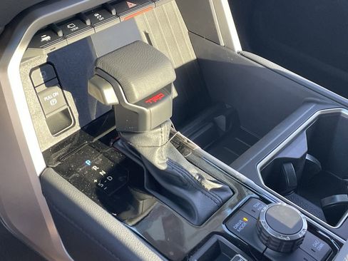 New 2026 Toyota Tundra Limited AWD/4WD image 13