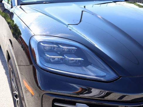 New 2026 Porsche Cayenne Coupe image 14