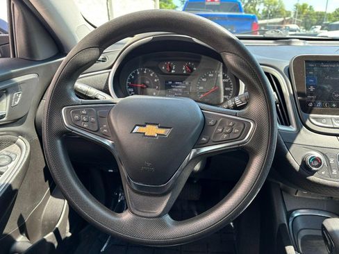 Used 2024 Chevrolet Malibu LT FWD image 16