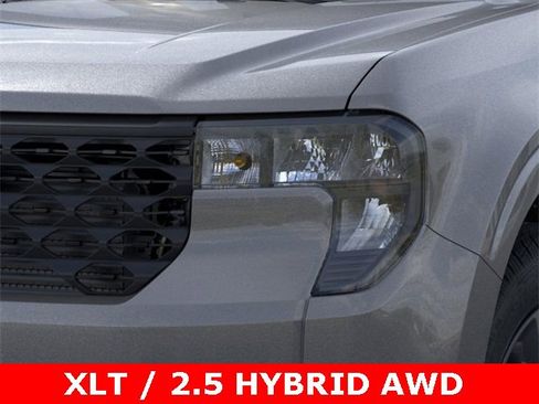 New 2026 Ford Maverick XLT w/ Equipment Group 301A image 19