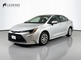 Used 2020 Toyota Corolla LE FWD video 1