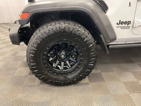 Used 2021 Jeep Wrangler Unlimited Sport AWD/4WD image 9