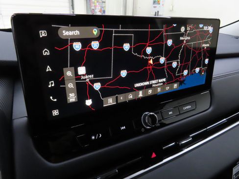 New 2025 Mitsubishi Outlander SE image 18