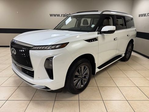Used 2026 INFINITI QX80 Pure RWD image 3