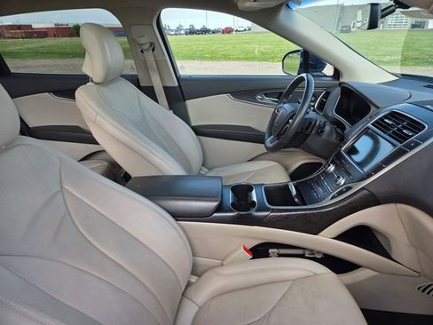 Used 2019 Lincoln Nautilus Reserve w/ Driver Assistance Package AWD/4WD image 37