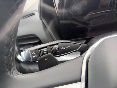 New 2026 GMC Terrain Denali w/ LPO, Floor Liner Package image 22