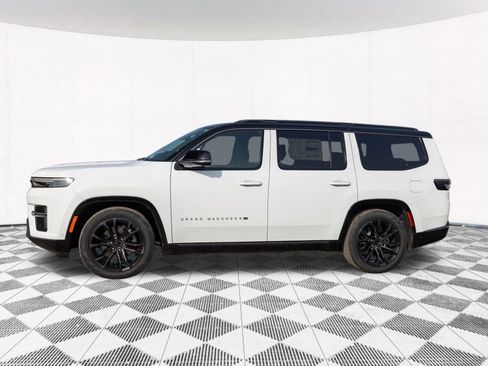 New 2026 Jeep Grand Wagoneer Summit AWD/4WD image 9