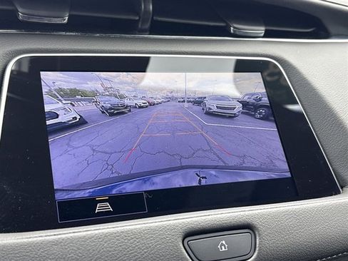 Used 2023 Cadillac XT4 Premium Luxury AWD/4WD image 14