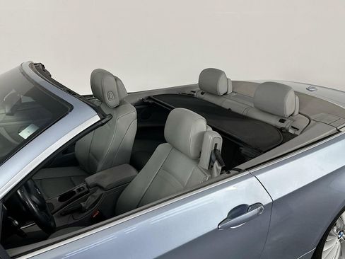 Used 2010 BMW 335i Convertible RWD image 19
