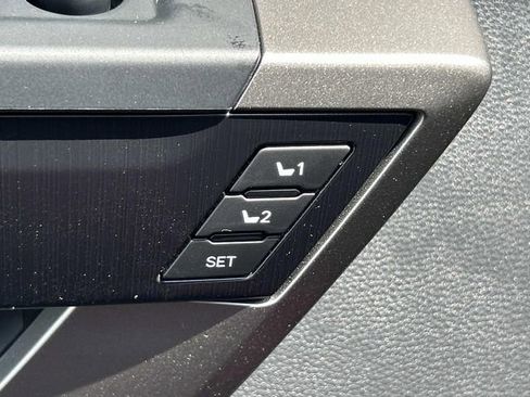 New 2026 Toyota Tundra Platinum AWD/4WD image 24