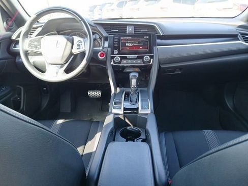 Used 2020 Honda Civic Sport image 12