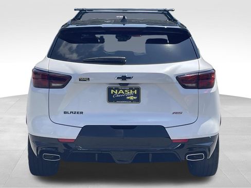 Used 2024 Chevrolet Blazer RS w/ Driver Confidence II Package FWD image 4
