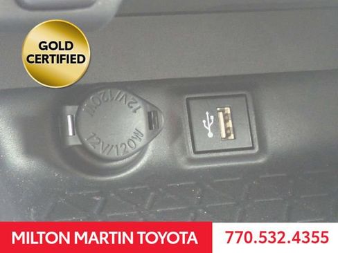 Certified 2025 Toyota RAV4 XLE FWD image 20