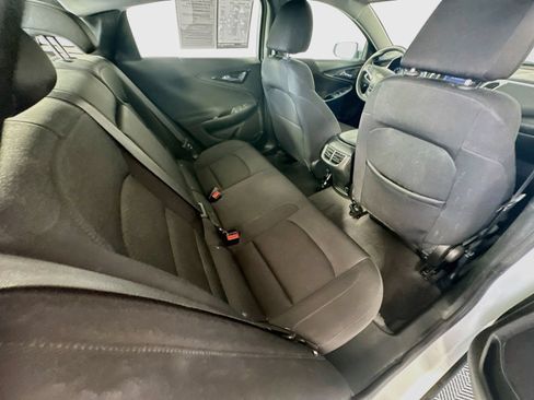 Used 2023 Chevrolet Malibu LT FWD image 25