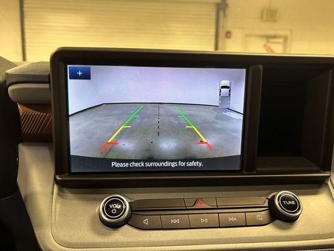 Used 2022 Ford Maverick Lariat w/ Lariat Luxury Package image 42