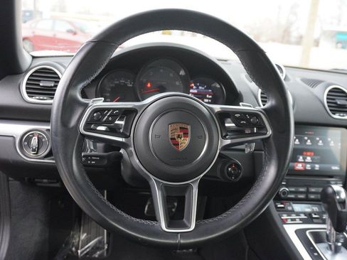 Used 2023 Porsche 718 Boxster S w/ Sport Chrono Package RWD image 36