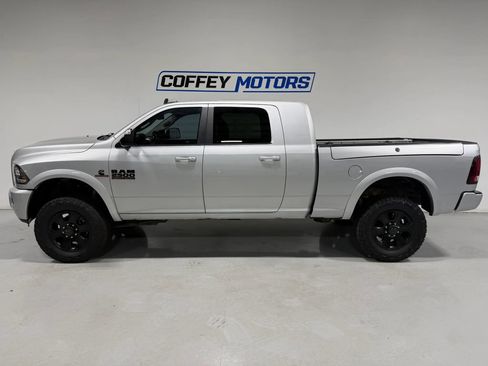 Used 2017 RAM 2500 Laramie w/ Sport Appearance Group AWD/4WD image 3