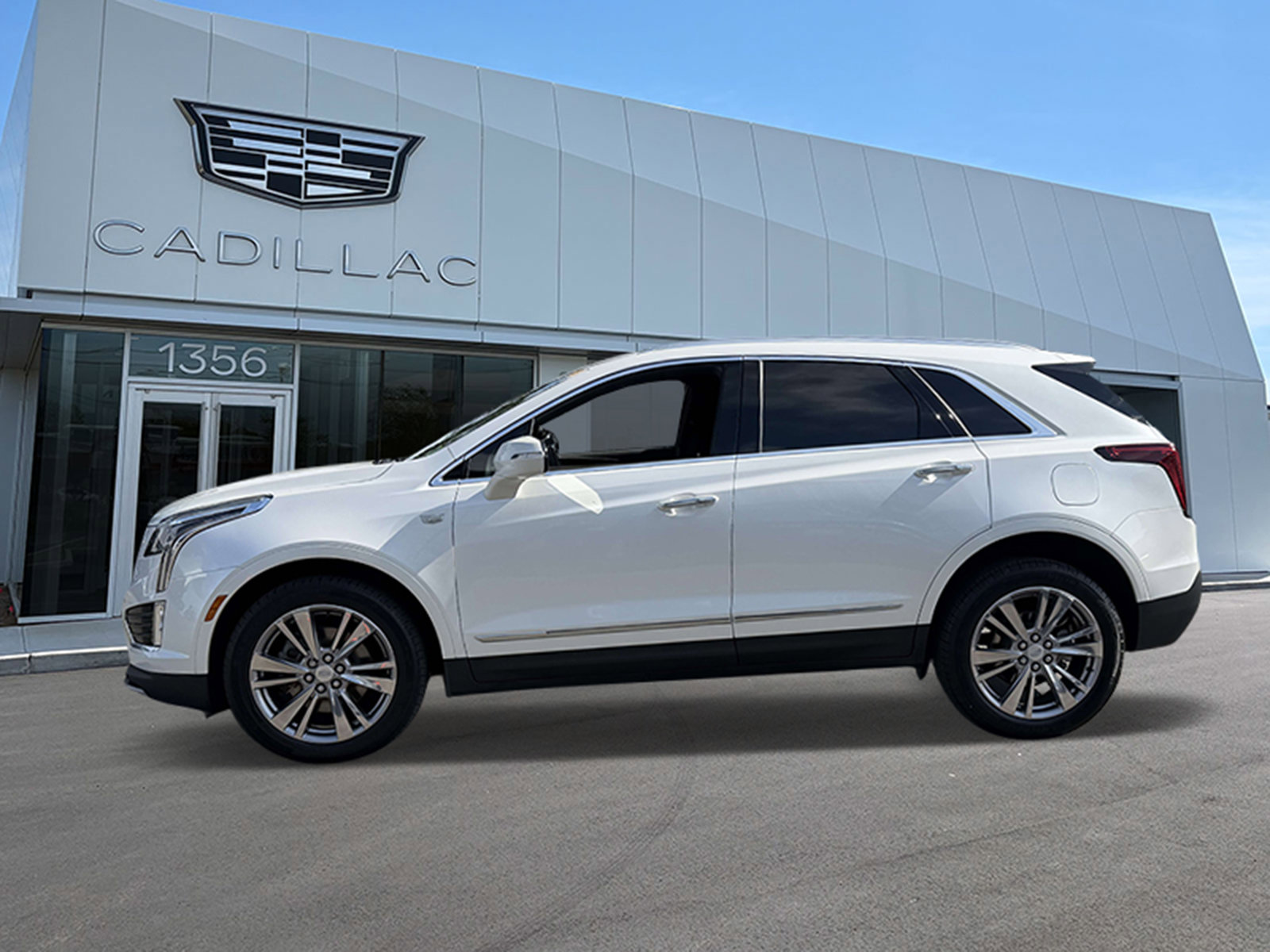 Certified 2024 Cadillac XT5 Premium Luxury AWD/4WD image 3