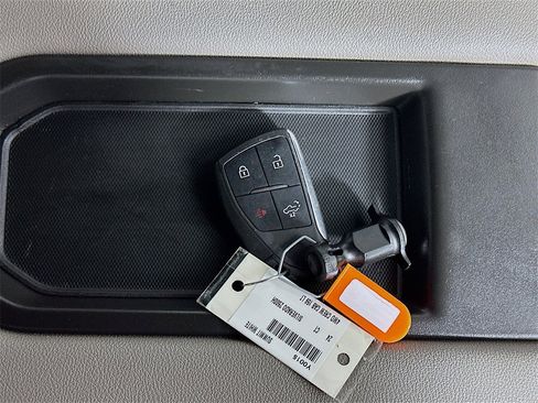 Used 2024 Chevrolet Silverado 2500 LT image 35