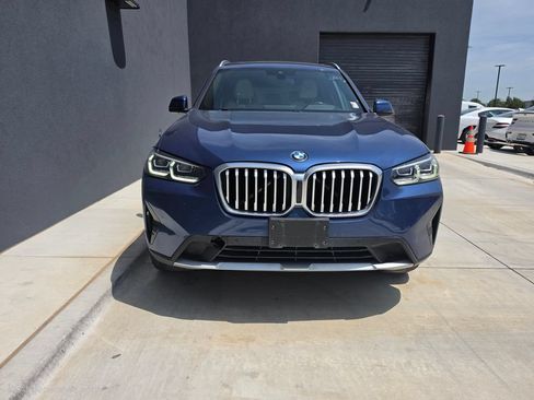 Used 2022 BMW X3 xDrive30i w/ Premium Package AWD/4WD image 3