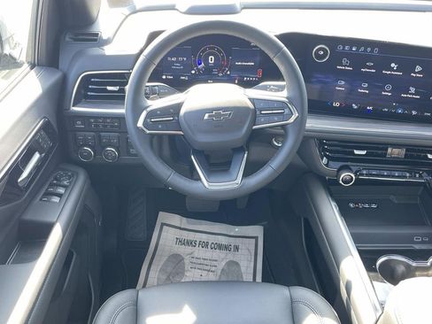 New 2026 Chevrolet Suburban Z71 w/ Comfort Package image 16