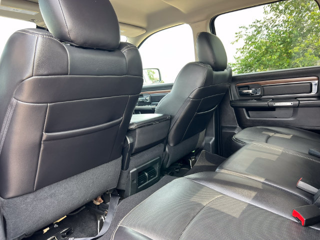 Used 2016 RAM 1500 Laramie AWD/4WD image 31
