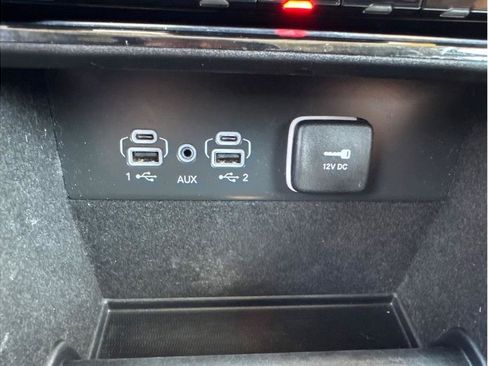 Used 2021 Jeep Grand Cherokee L Limited AWD/4WD image 29