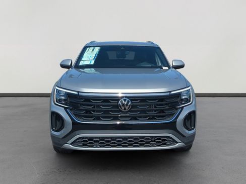 New 2026 Volkswagen Atlas Cross Sport SEL AWD/4WD image 8