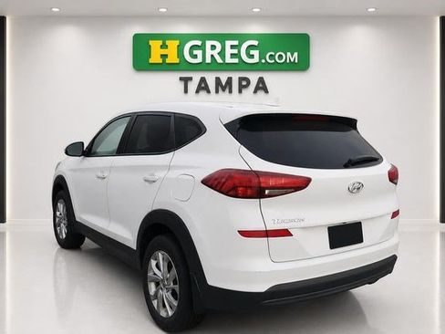 Used 2021 Hyundai Tucson SE FWD image 2