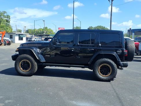 Used 2024 Jeep Wrangler Unlimited Rubicon 392 AWD/4WD image 2