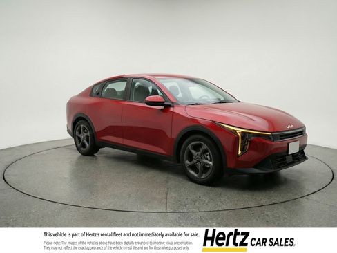 Used 2025 Kia K4 FWD image 1