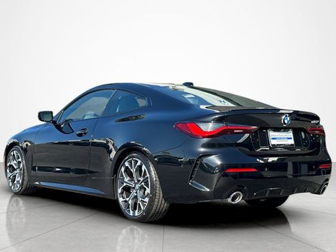 Used 2025 BMW 430i Coupe w/ M Sport Package RWD image 3