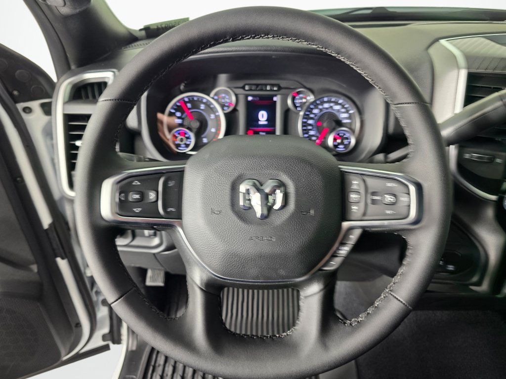 New 2026 RAM 2500 Big Horn AWD/4WD image 26