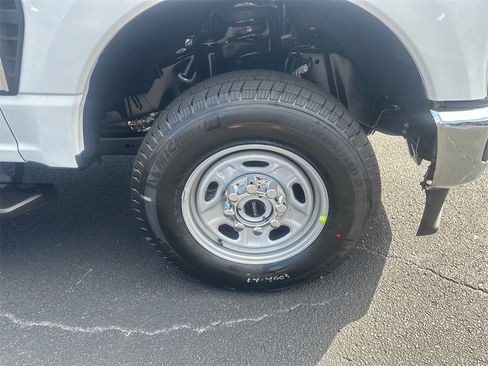 New 2026 Ford F250 XL w/ XL Driver Assist Package image 11