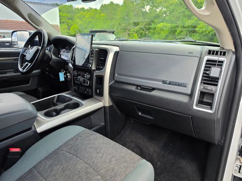 Used 2018 RAM 1500 Big Horn AWD/4WD image 23