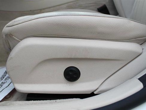 Used 2017 Mercedes-Benz E 300 image 13