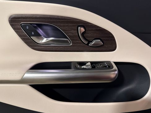 New 2027 Mercedes-Benz CLA 250+ image 10