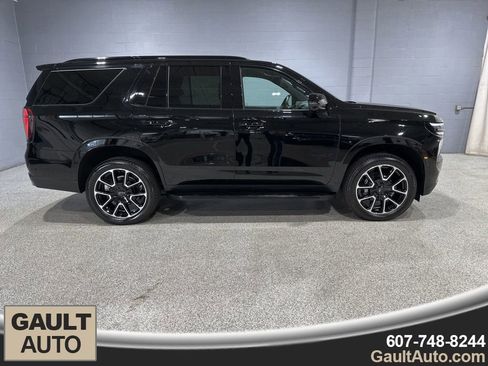 Used 2025 Chevrolet Tahoe RST w/ Comfort Package image 2