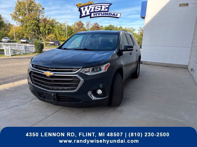 Used 2018 Chevrolet Traverse LT FWD image 3