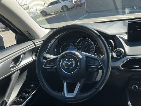 Certified 2023 MAZDA CX-9 Touring Plus image 19