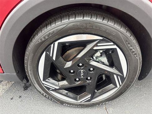 Certified 2025 Kia K4 EX image 21