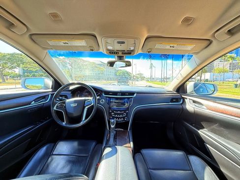 Used 2019 Cadillac XTS Luxury image 10