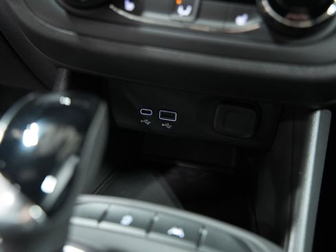 New 2026 Buick Envista Sport Touring w/ Convenience I Package FWD image 36