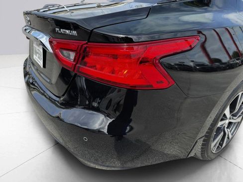 Used 2017 Nissan Maxima Platinum image 15